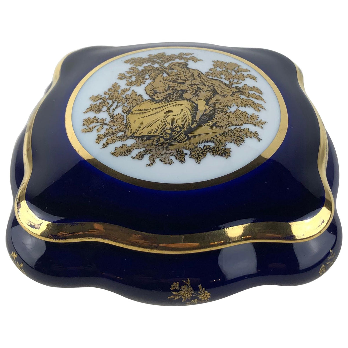 Limoges Porcelain Lidded Candy Dish Trinket or Jewelry Box French