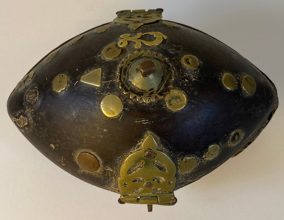 Antique African Wood & Brass Domed Trinket Box with Pierced Brass Clasp — detail 10