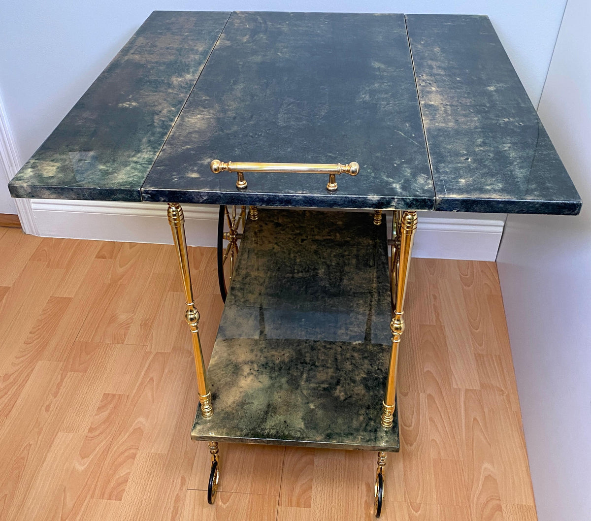 Aldo Tura Green Lacquered Goatskin Bar Cart, Brass Two-Tier Folding Drinks Trolley, Italy 1960s — detail 6