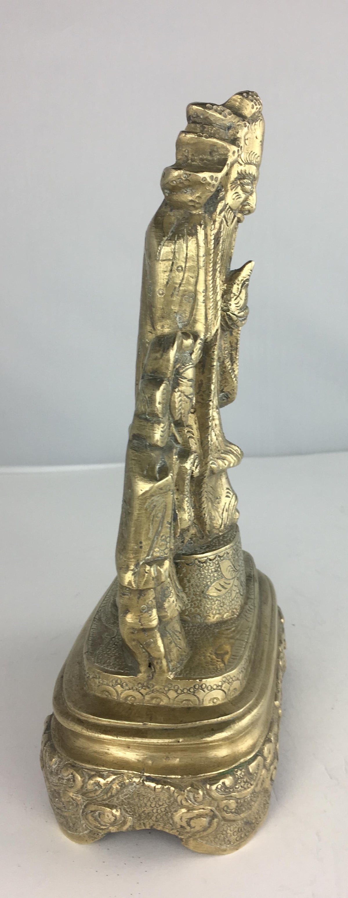 Bronze Chinese Statue of Three Figures — detail 8