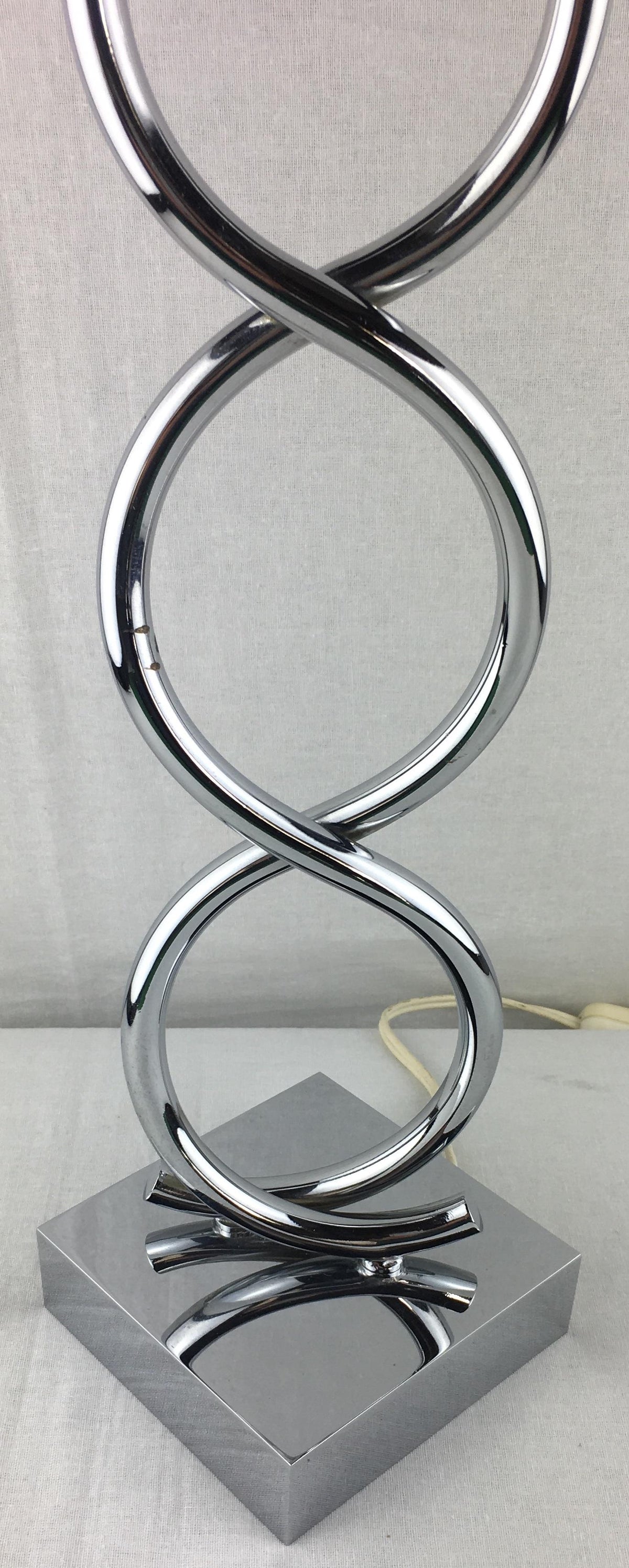 Chrome Table Lamp — detail 4