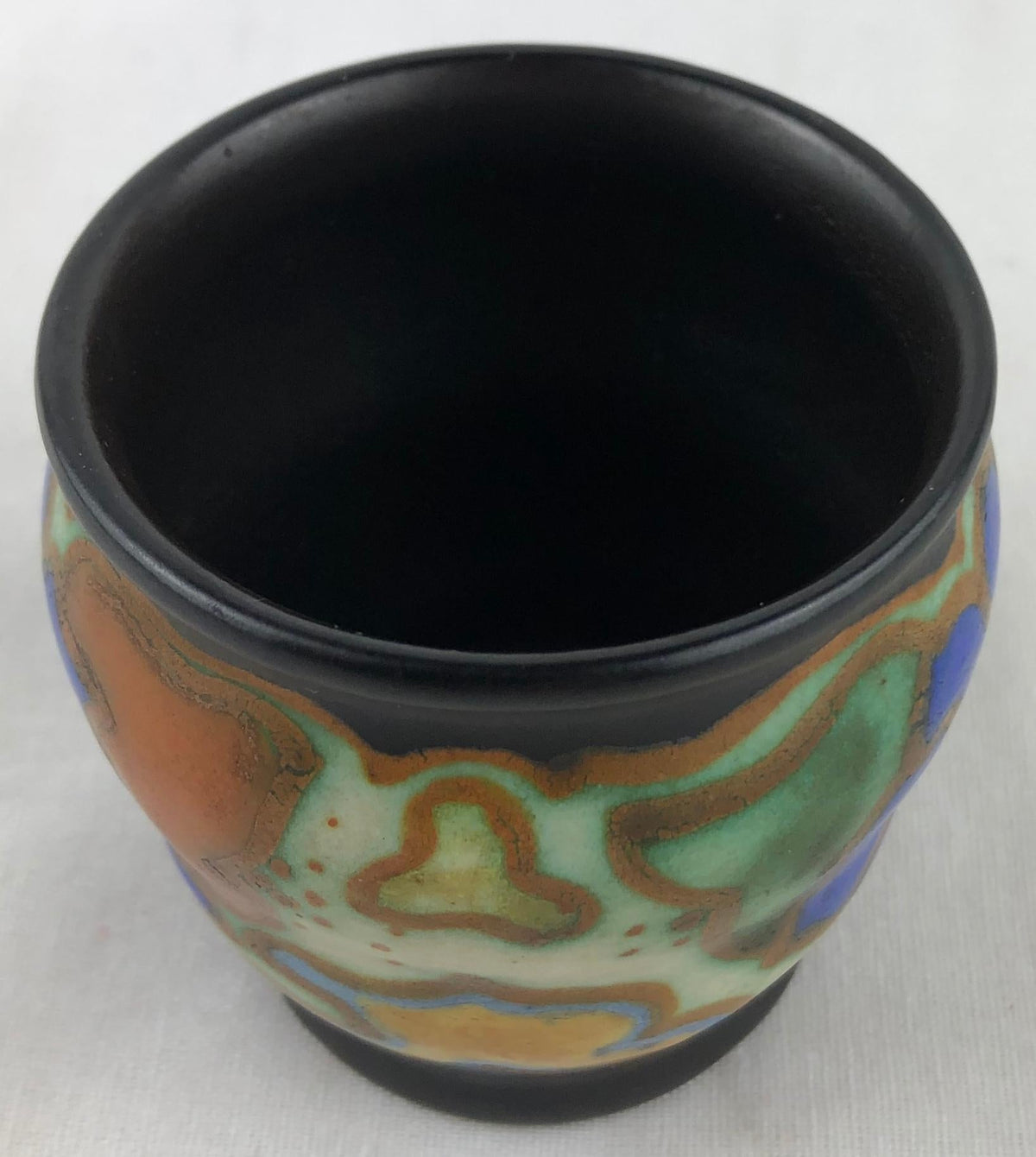 Small Gouda Pottery Art Nouveau Decorative Cup or Pen Pencil Holder — detail 4