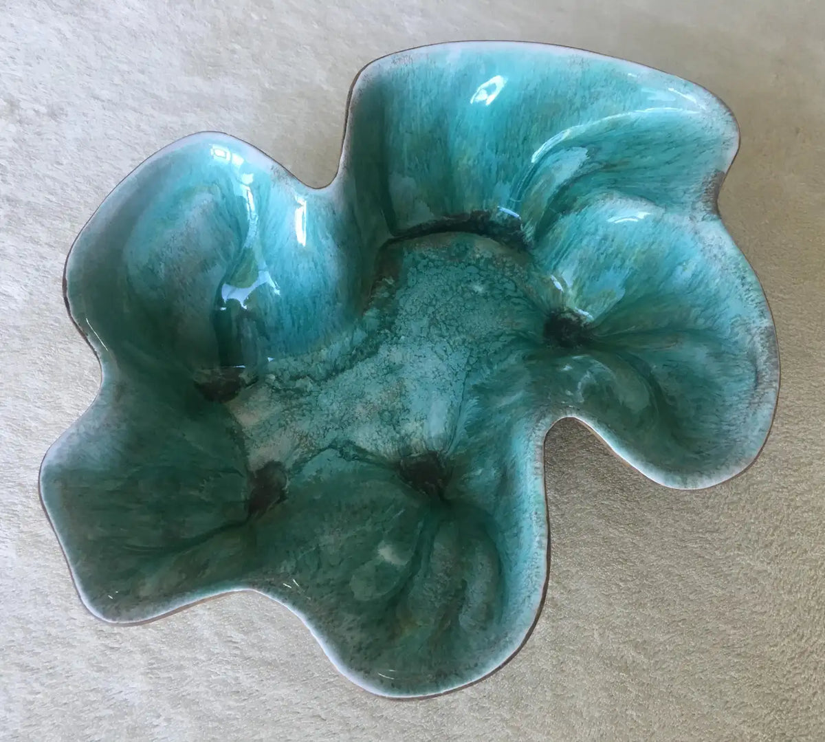 Midcentury Sculpted Ceramic Bowl by Flora Eckert Hammat, Turquoise Art Pottery — detail 5