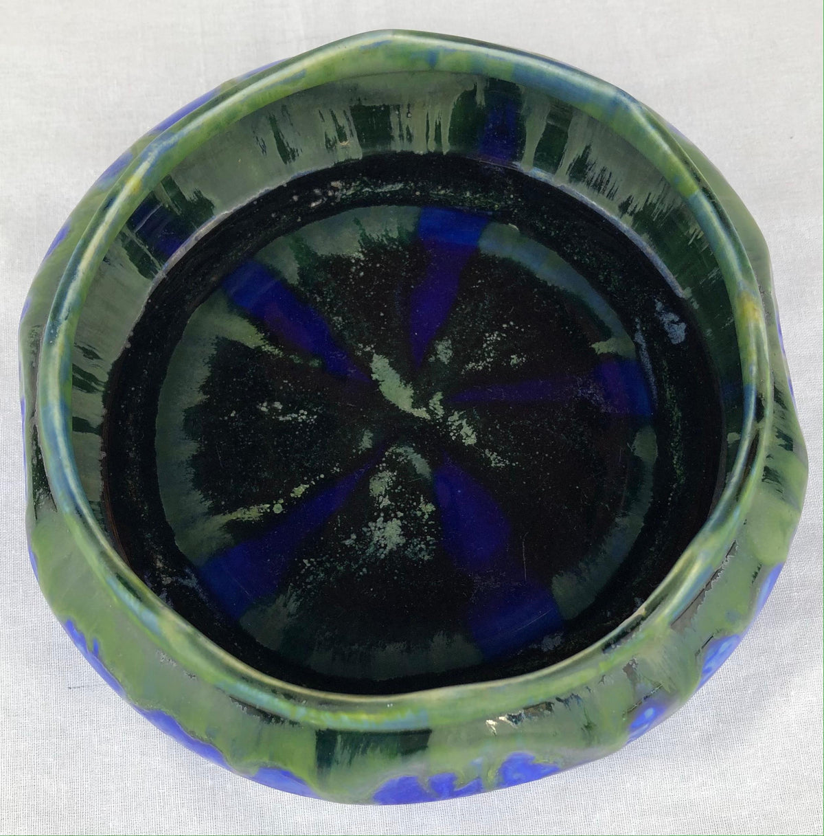 French Art Deco Ceramic Bowl, Signed Gilbert Menetier — detail 3