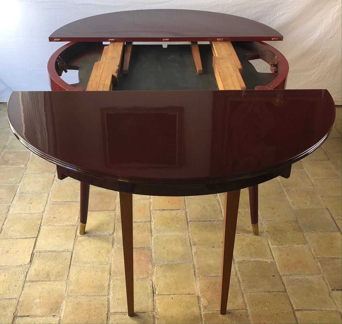 Extendable Beechwood Dining Table, Attributed to Gio Ponti, Italy — detail 3