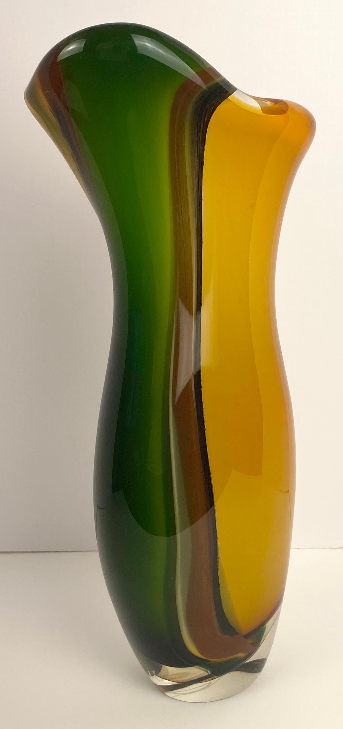 Murano Style Hand-Blown Glass Vase, Multi-Colored Glass Vase Signed Molinari — detail 4