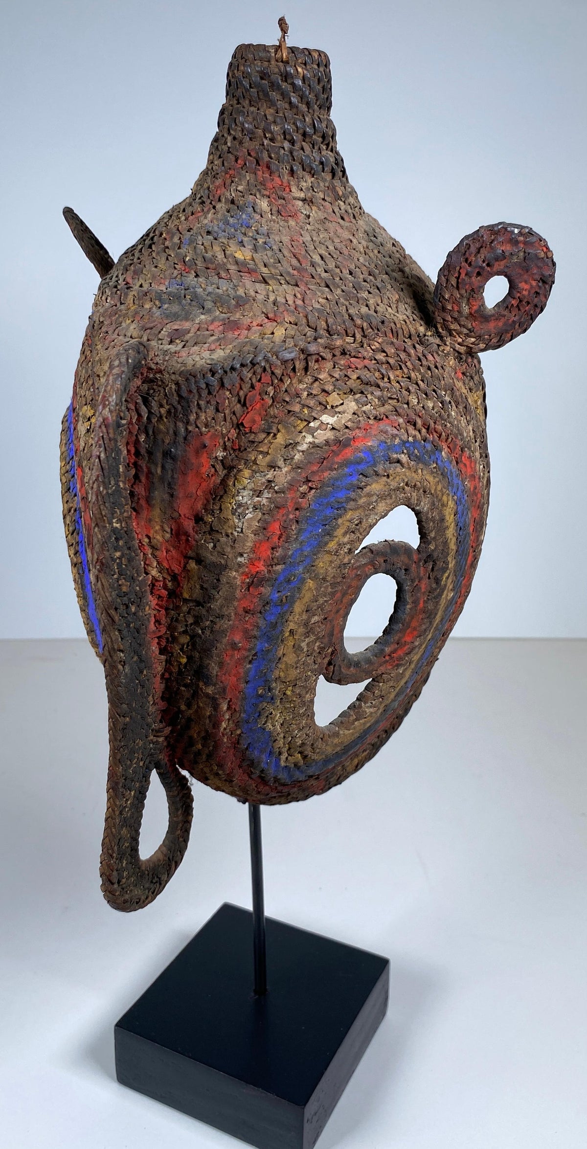 Antique Papua New Guinea Hand-Carved Tribal Mask, Sepik River Region, Early 20th Century — detail 6
