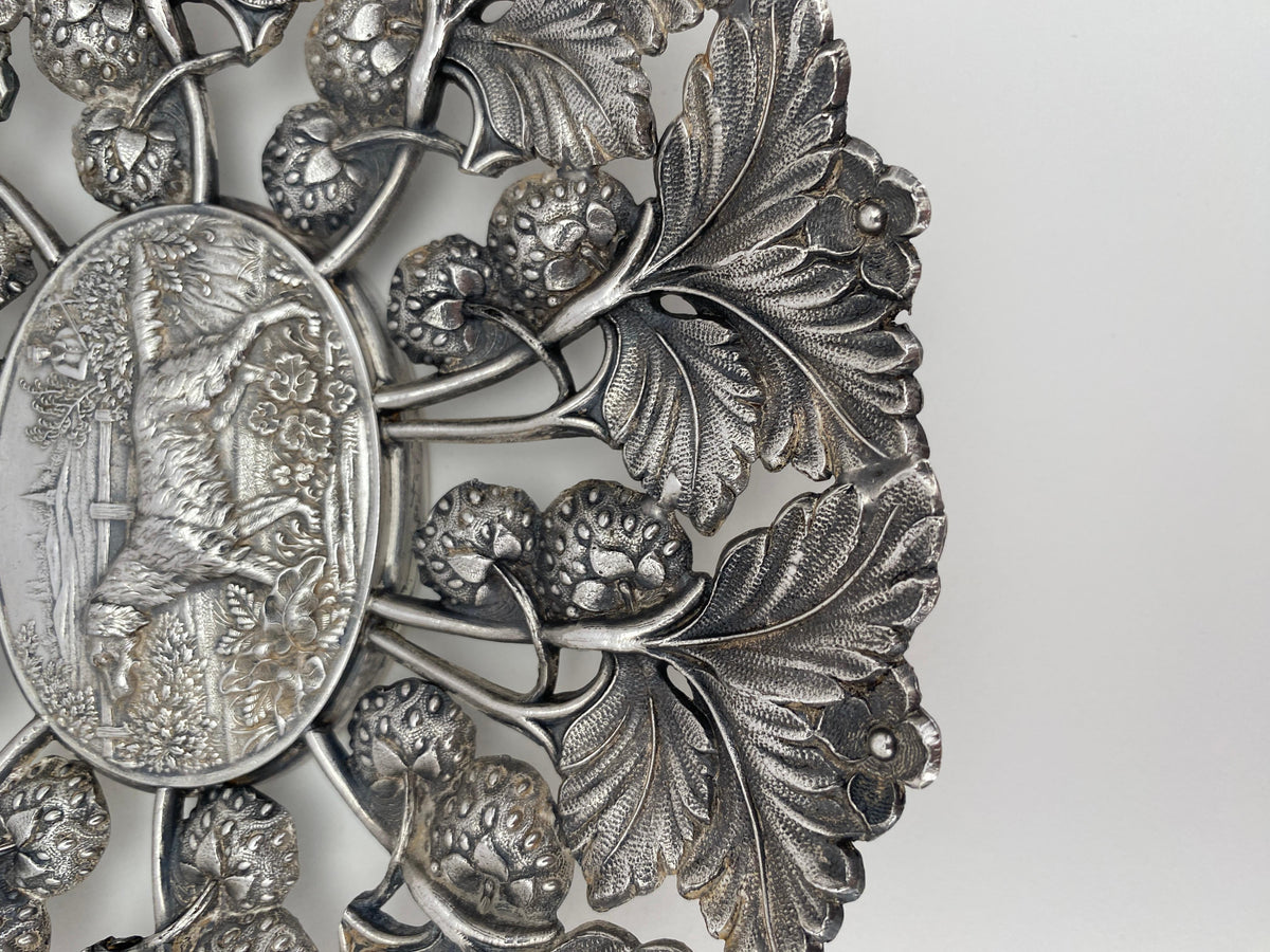 Reed and Barton Sculpted Bowl, Silver Plated Dish with Dog — detail 6