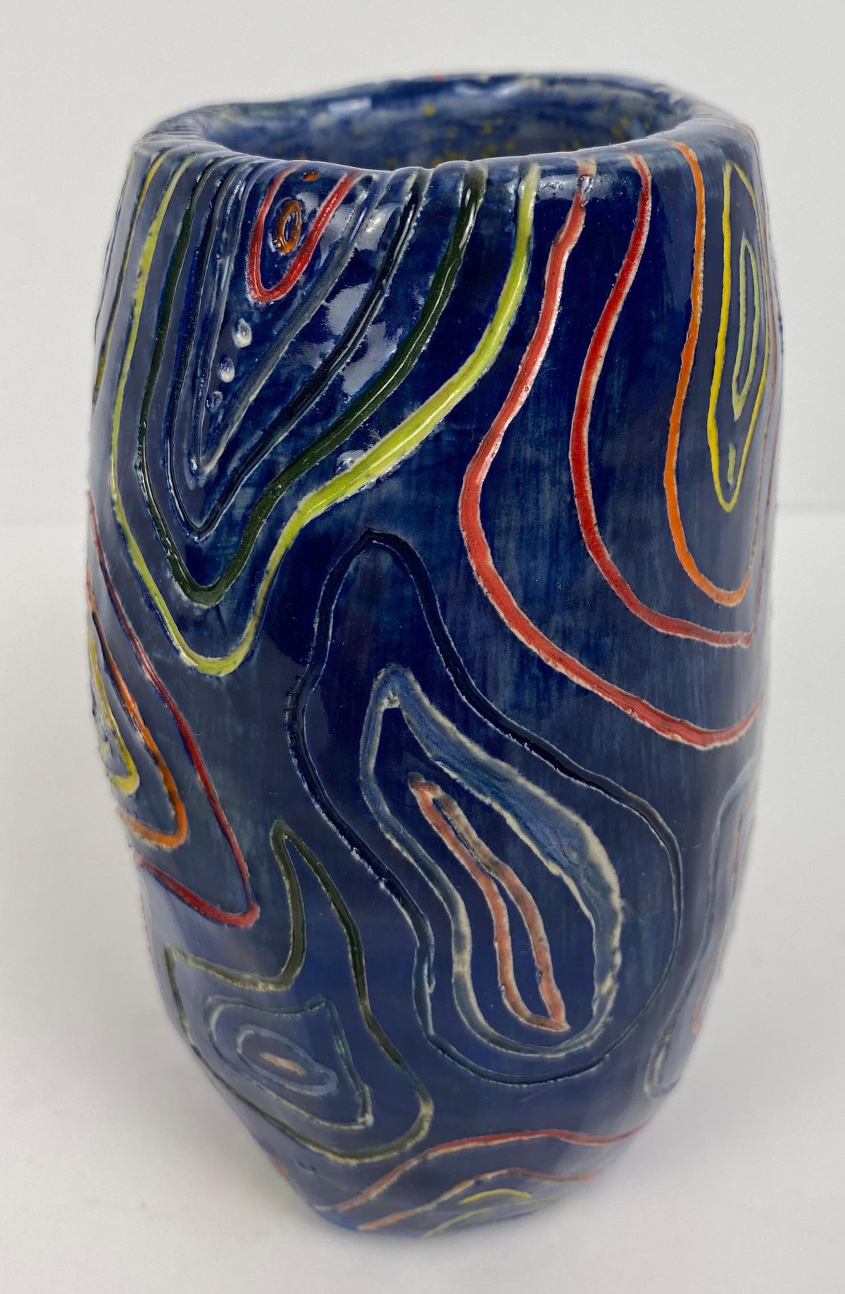 Abstract Ceramic Studio Pottery Vase signed S. Leighton — detail 6