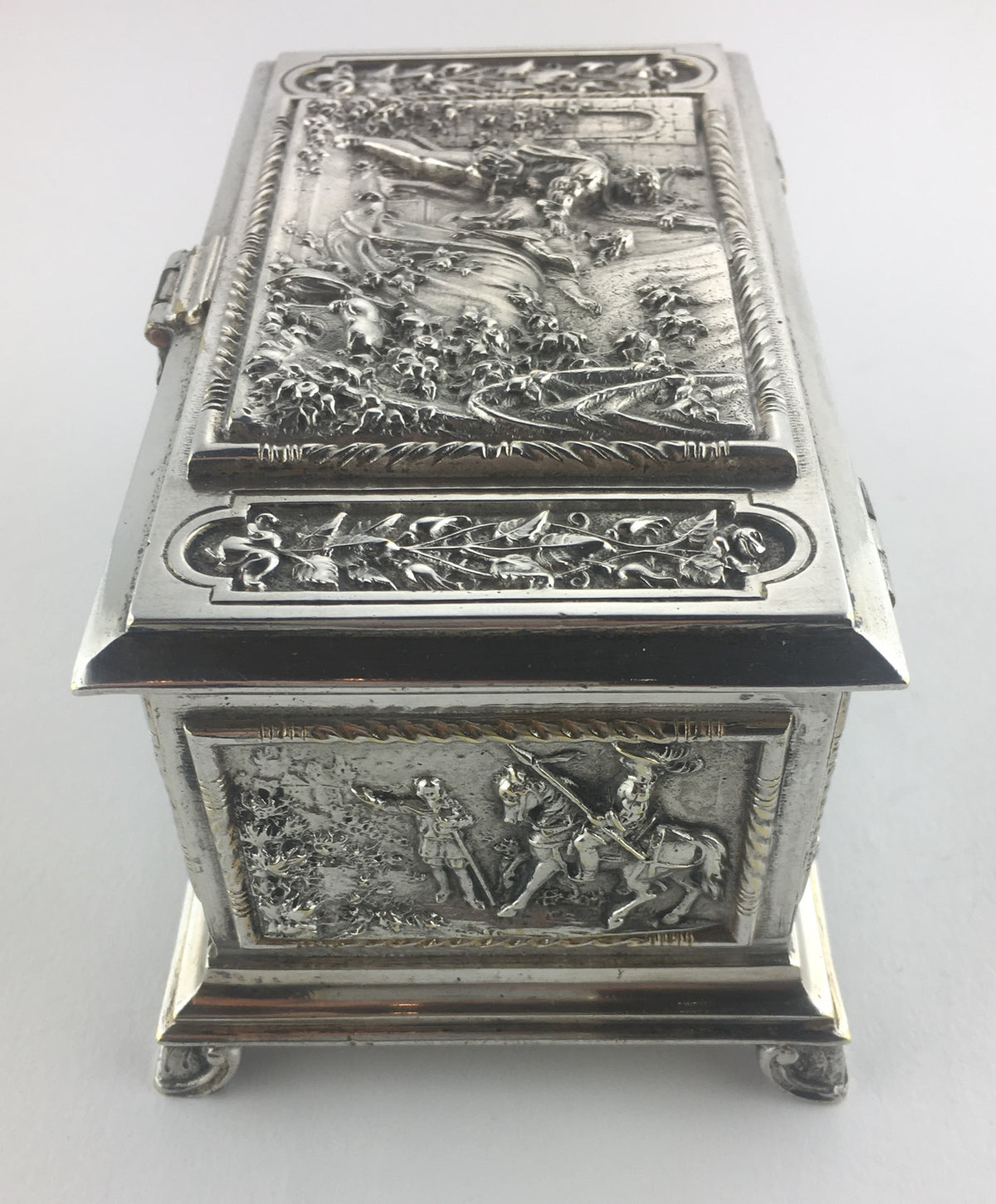 French Medieval Style Silver Jewelry Box, circa 1880 — detail 6