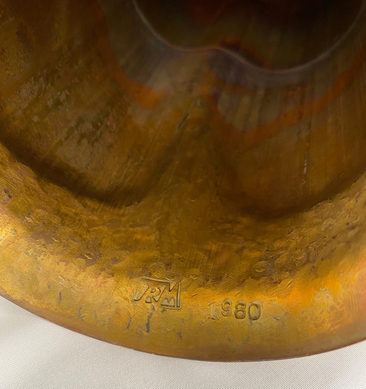 Thomas Roy Markusen Pair of Large Modernist Candleholders — detail 11