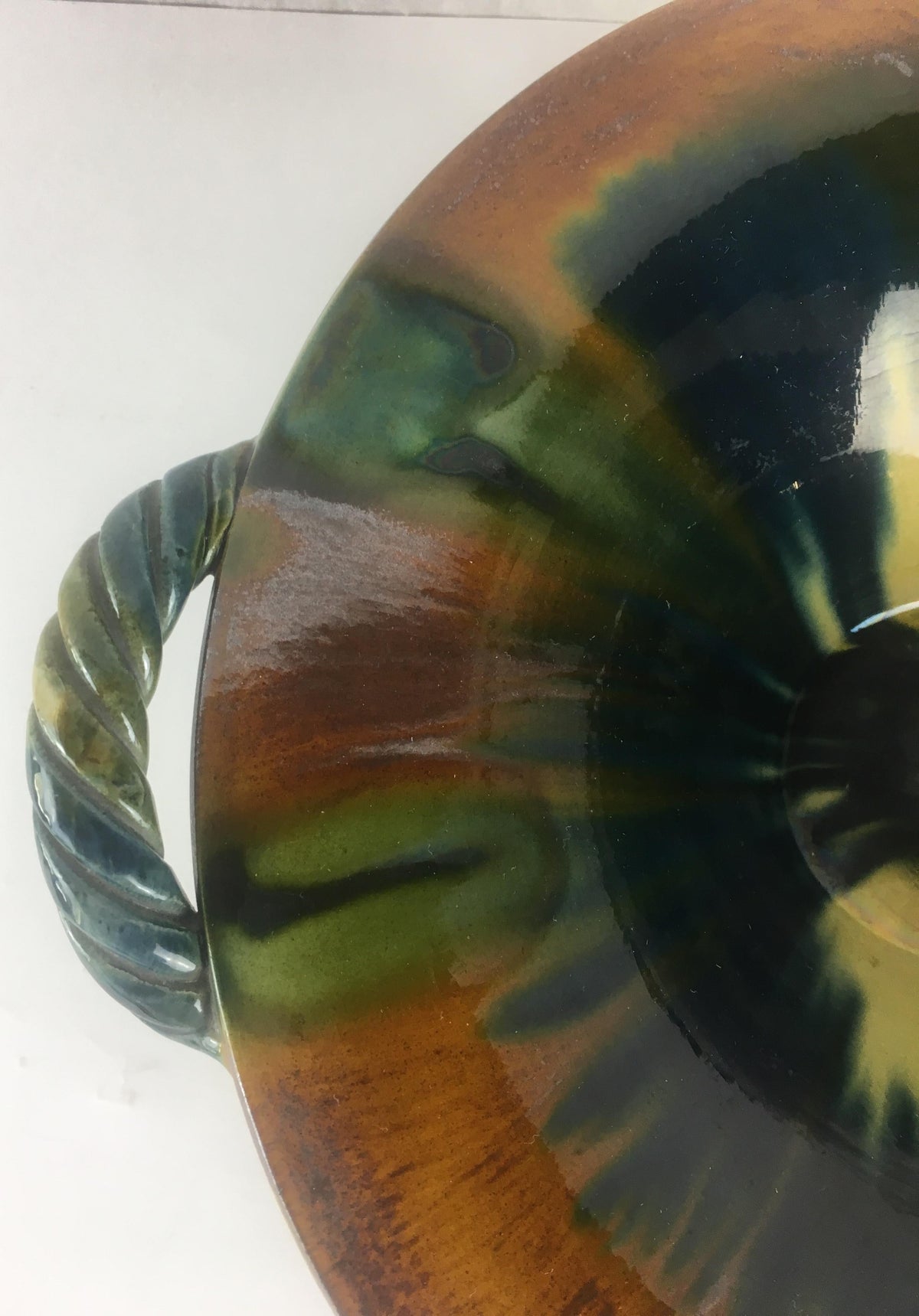 Midcentury Decorative Bowl from Vallauris — detail 4