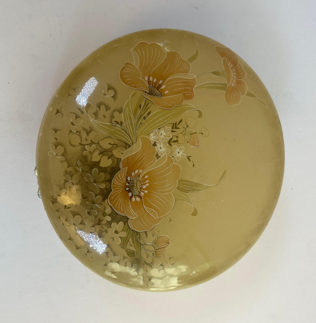 Italian Hand-Carved Alabaster Jewelry Box with Brass Mounts — detail 6