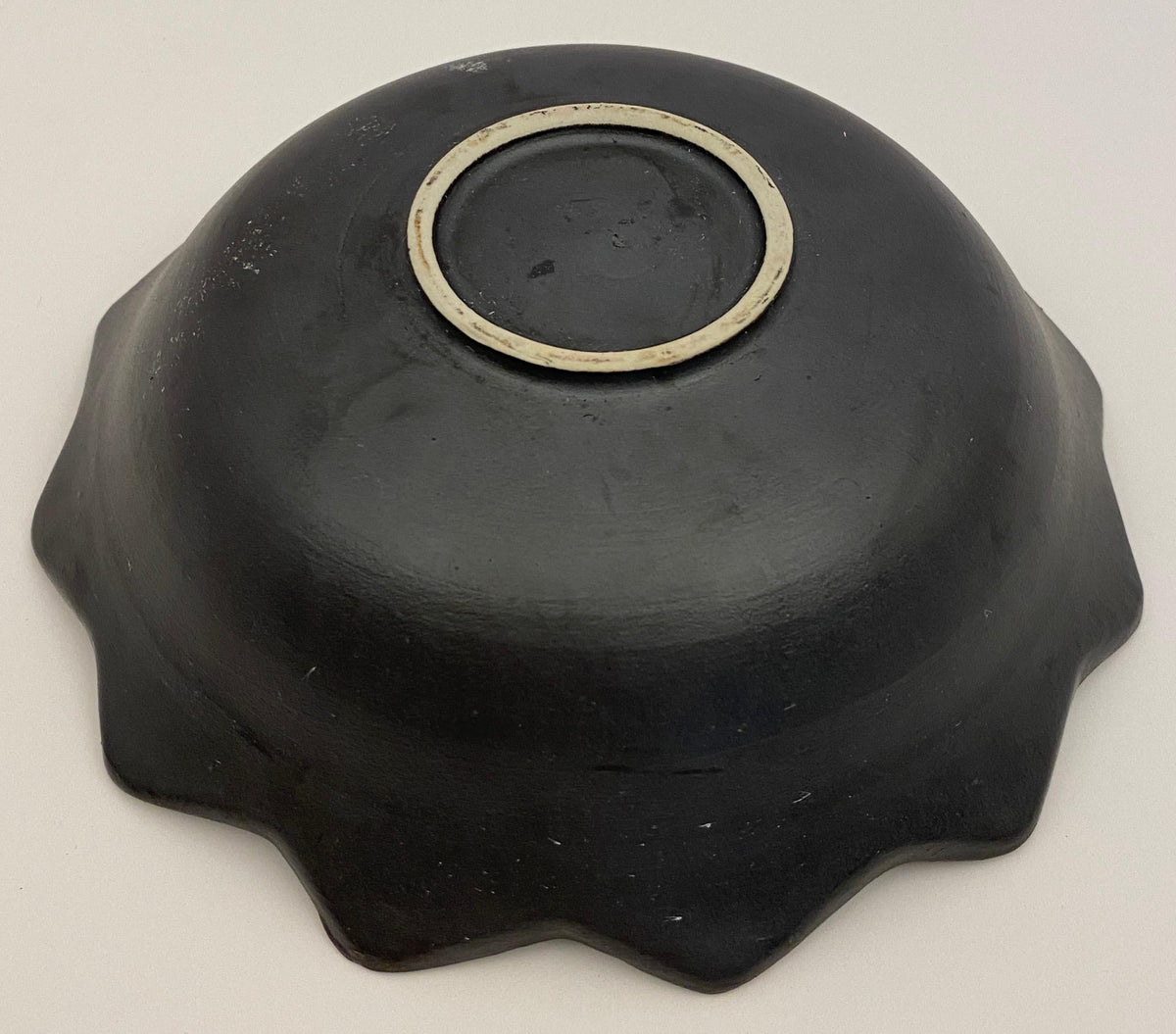 French Mid Century Blue and Black Matte Ceramic Key Holder or Vide Poche — detail 4