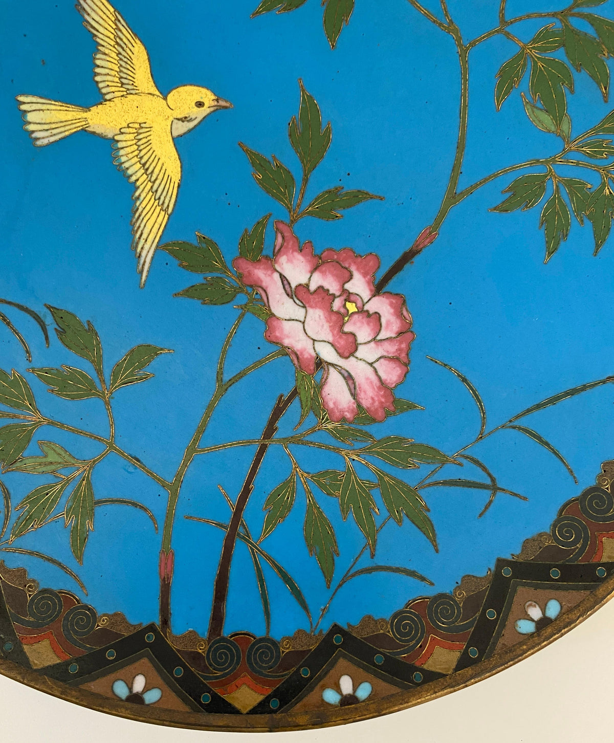 Antique Japanese Meiji Cloissoné Charger Plate — detail 6