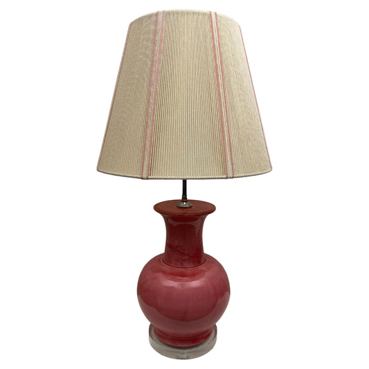 French Ceramic and Lucite Table Lamp Pink and Clear Base — detail 2