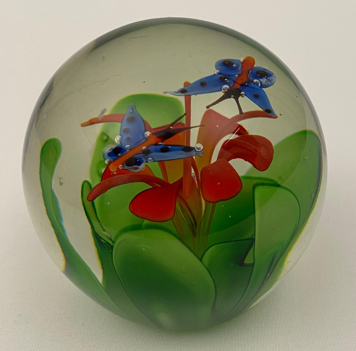 Murano Limited Edition Paperweight with Two Blue Butterflies — detail 5