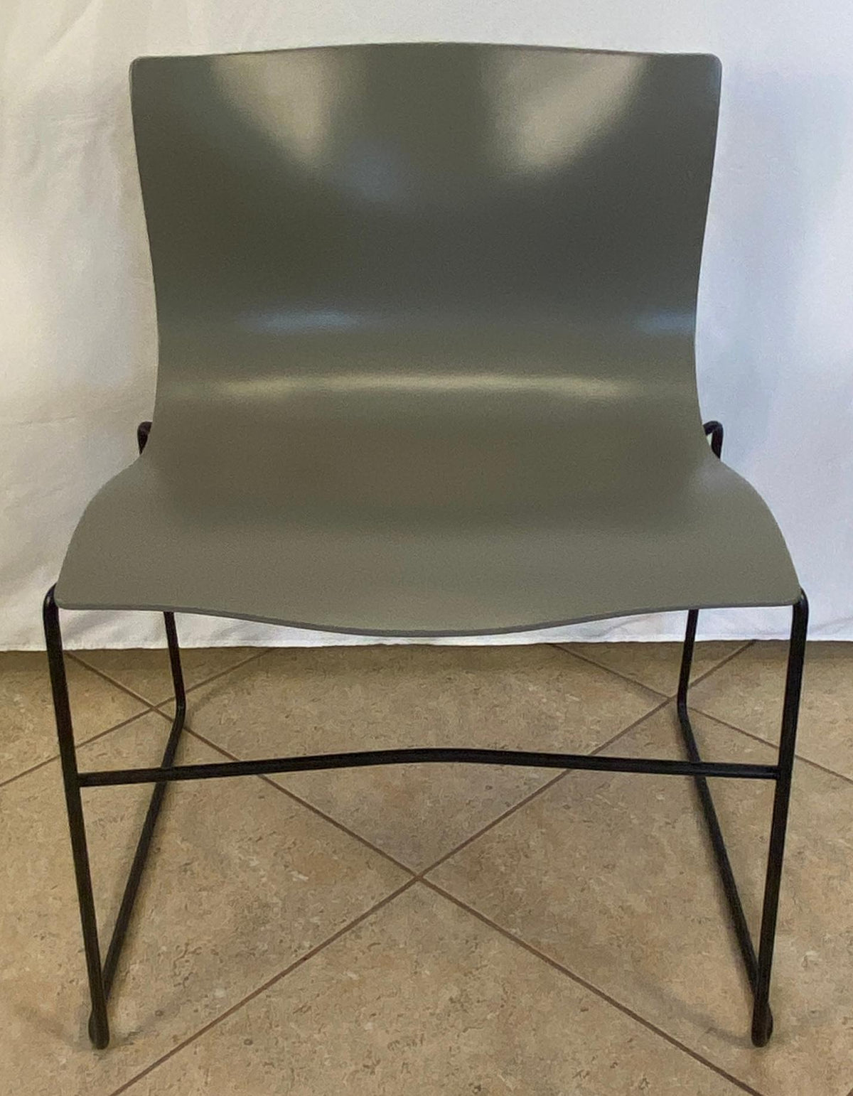 Lella and Massimo Vignelli Handkerchief Stacking Chairs, Set of 4 Knoll Chairs — detail 8