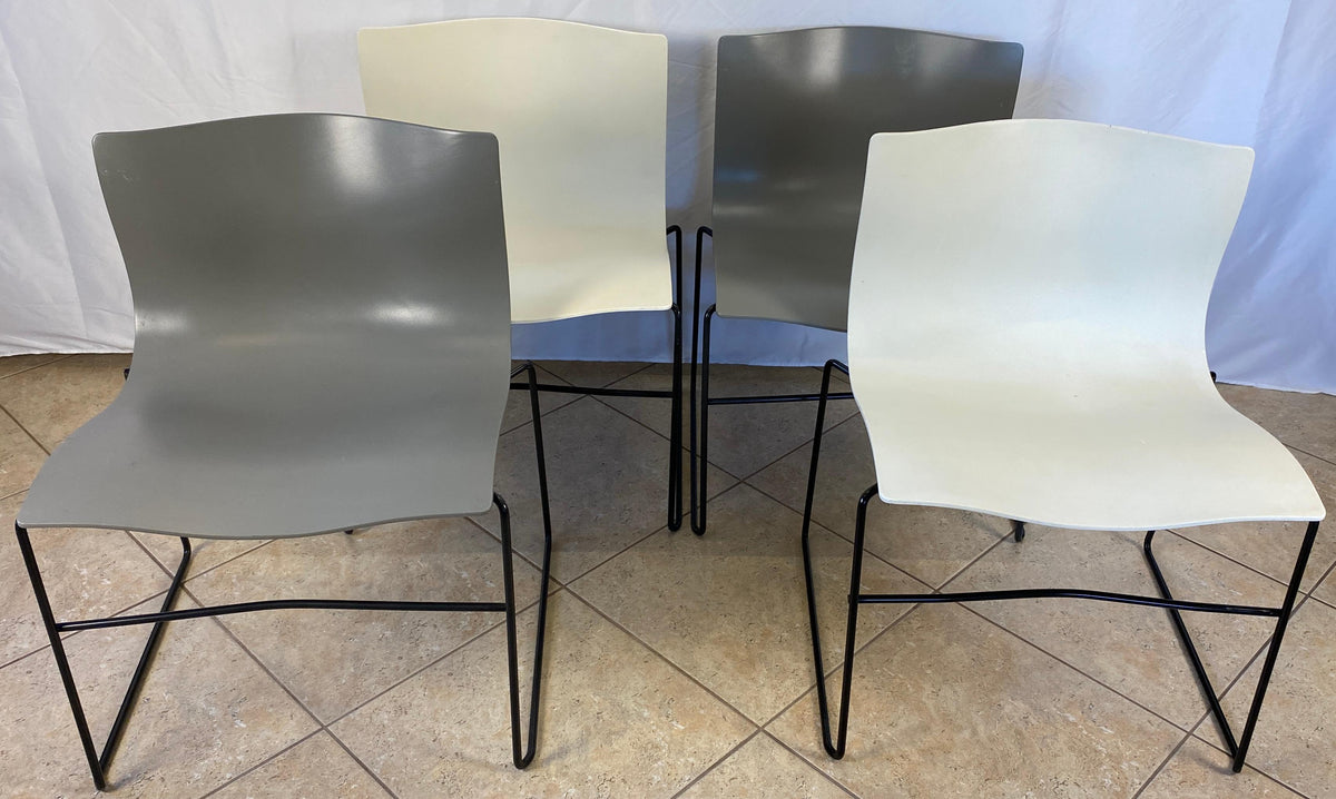 Lella and Massimo Vignelli Handkerchief Stacking Chairs, Set of 4 Knoll Chairs — detail 9