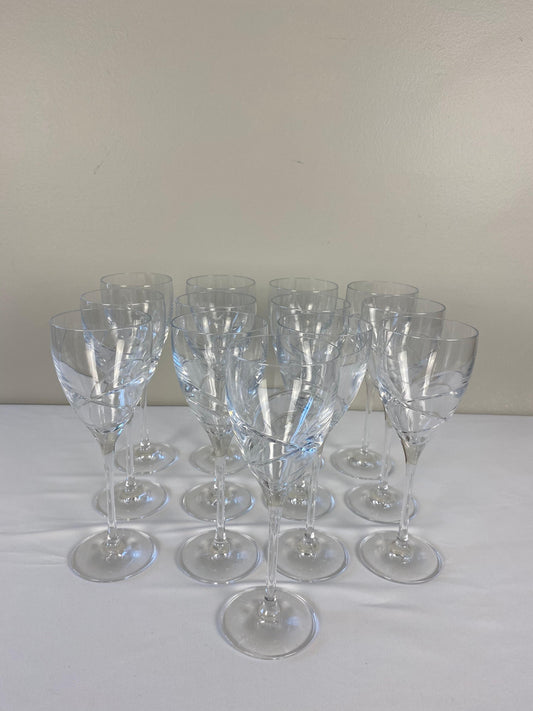 Set of 12 Cut Crystal Wine Glasses by Lenox — detail 2