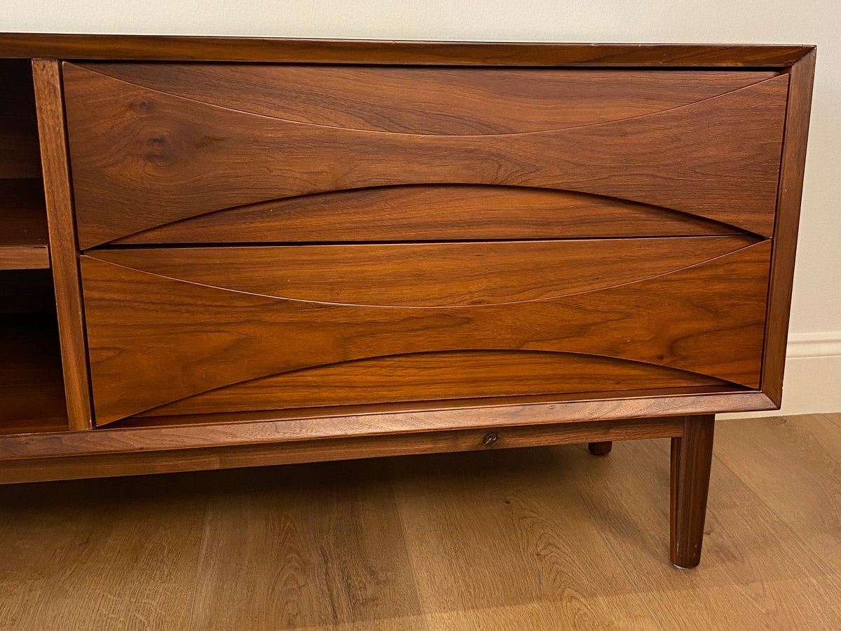 Mid-Century Solid Walnut Credenza – Sculpted Fronts, 78.75" Long w/4 Drawers — detail 7