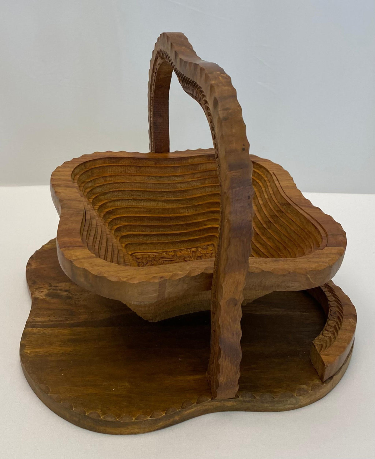 Wooden Fruit Basket Hand-Carved and Collapsible — detail 15