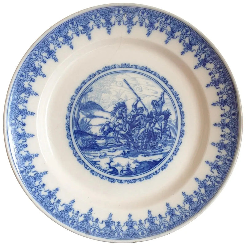 Large French Moustiers faience charger painted in blue camaieu with a hunting scene after Antonio Tempesta, 18th century