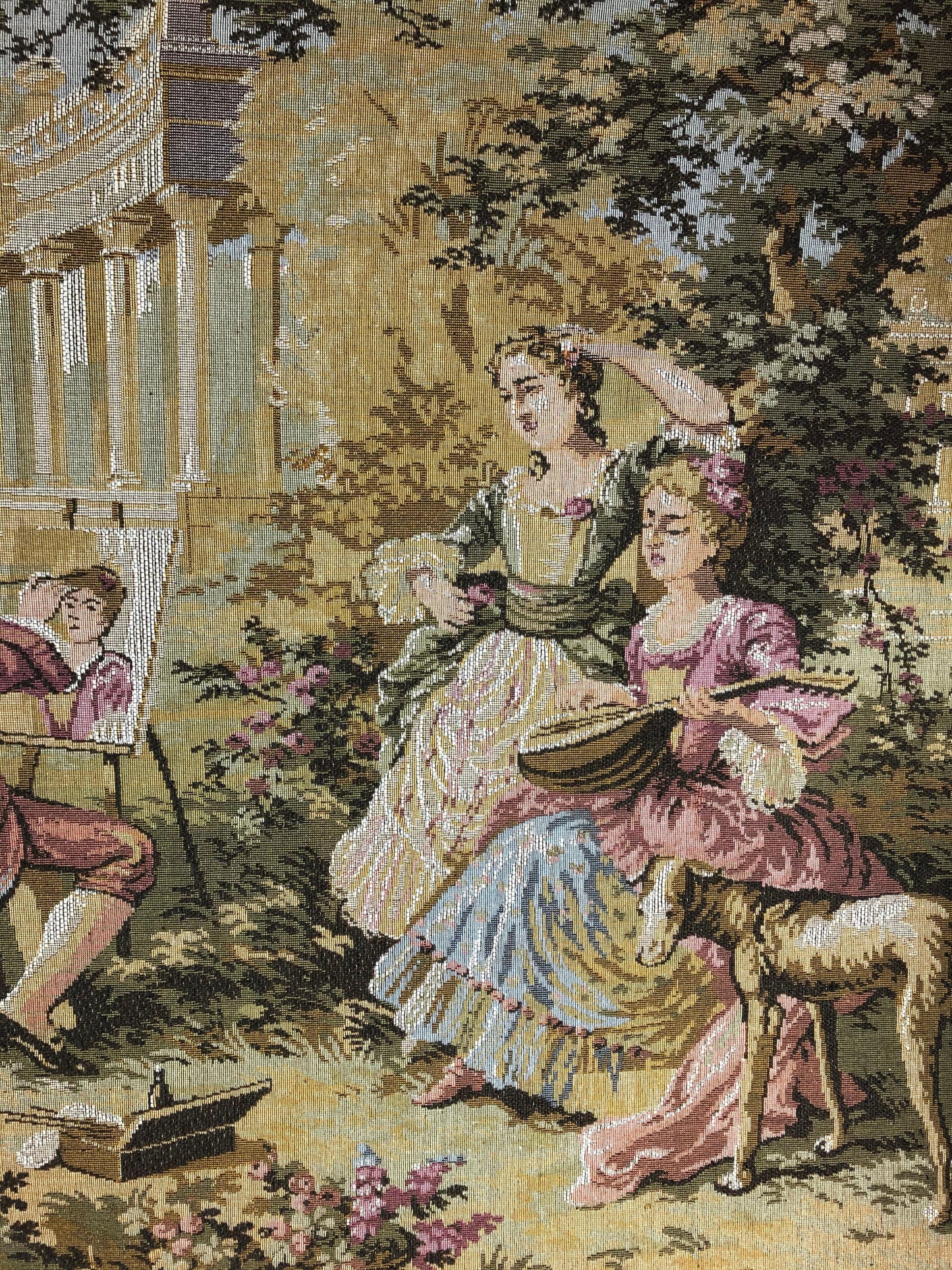 Large French Aubusson Jacquard Tapestry depicting a Pastoral and Romantic Scene — detail 11