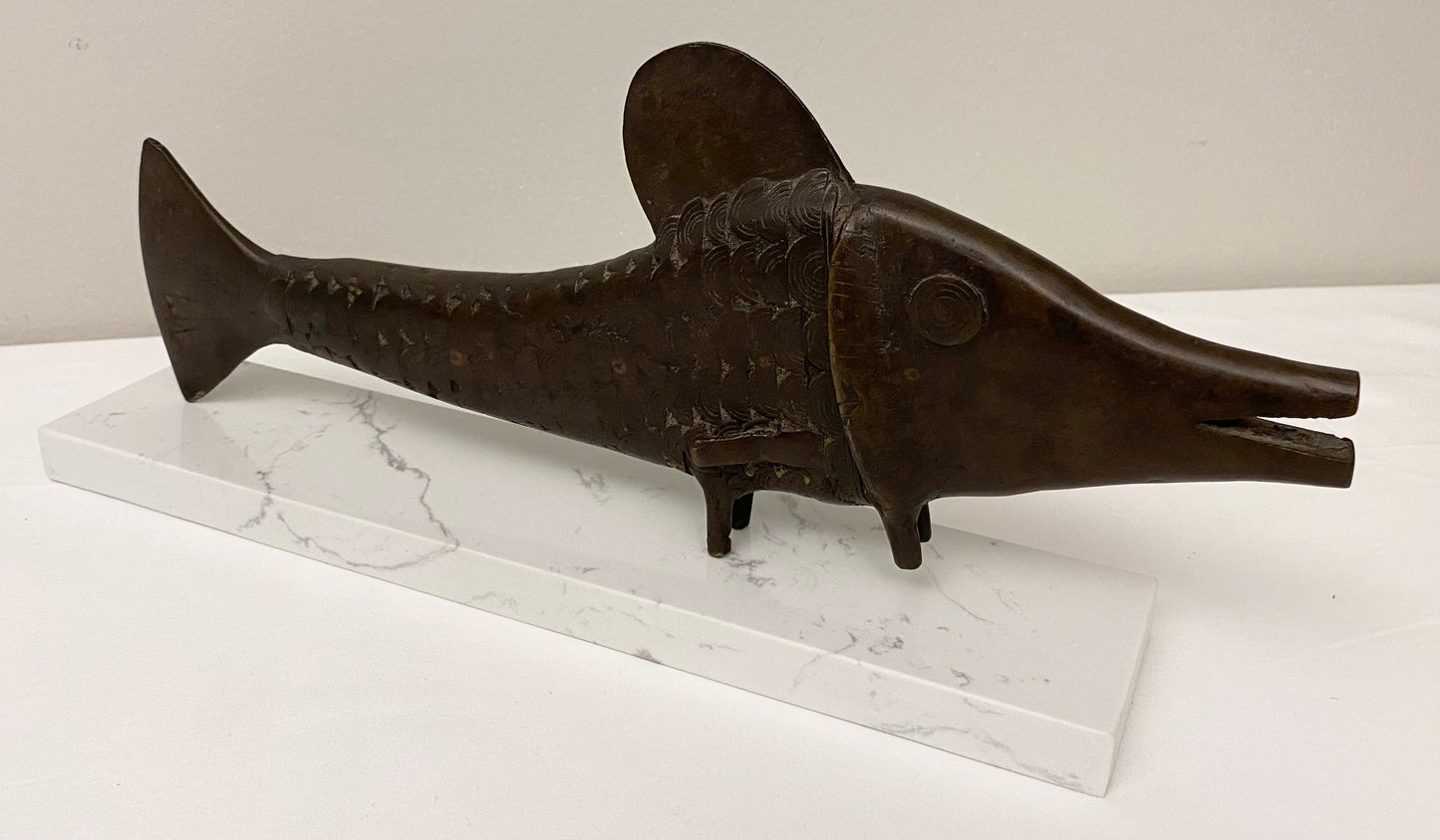 Decorative African Bronze Fish from the Tribal People of Benin — detail 3