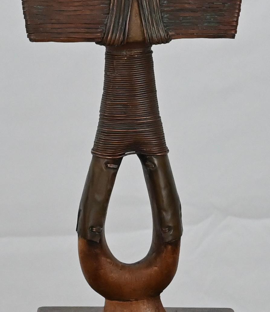 African Tribal Statue Osseyba or Reliquary Figure Kota Mohongwe Peoples Art — detail 3