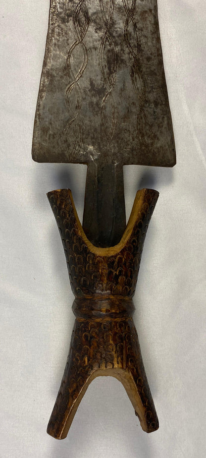 African Tribal Weapon in Animal Skin Holder — detail 5