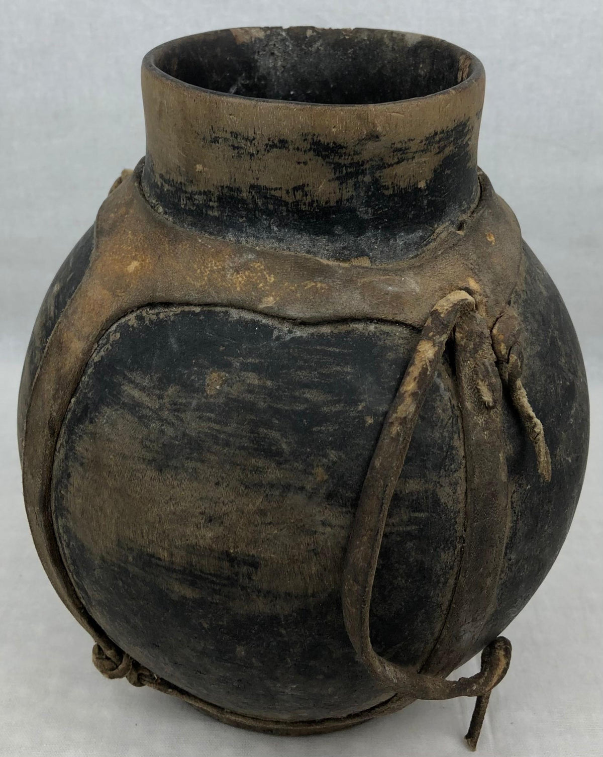 Central African Tribal Pot or Wooden Vase Neutral Brown — detail 5