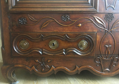 18th Century French Louis XV Armoire, Antique Walnut Armoire Louis XV Style — detail 8
