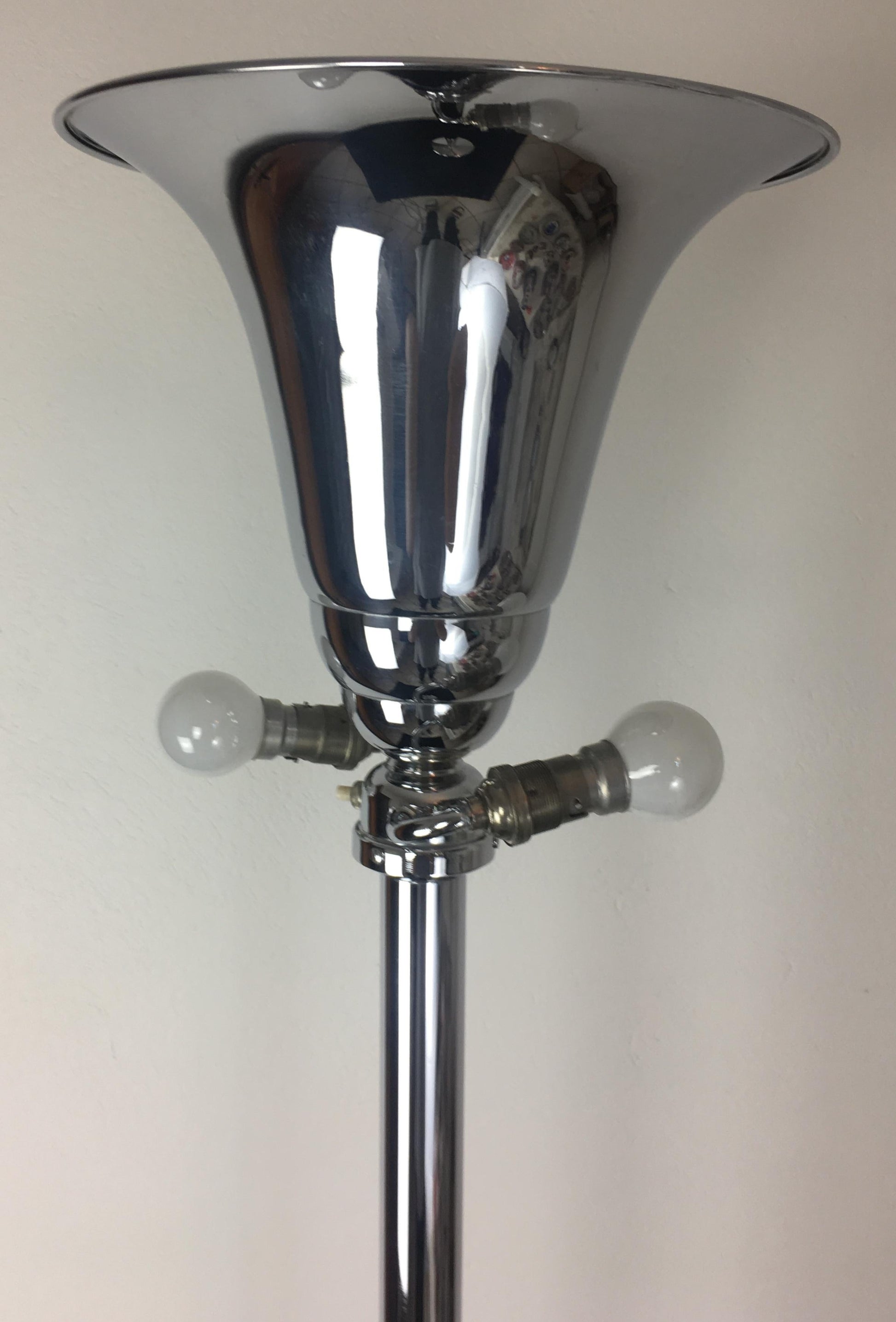 French Art Deco Polished Chrome Floor Lamp — detail 2