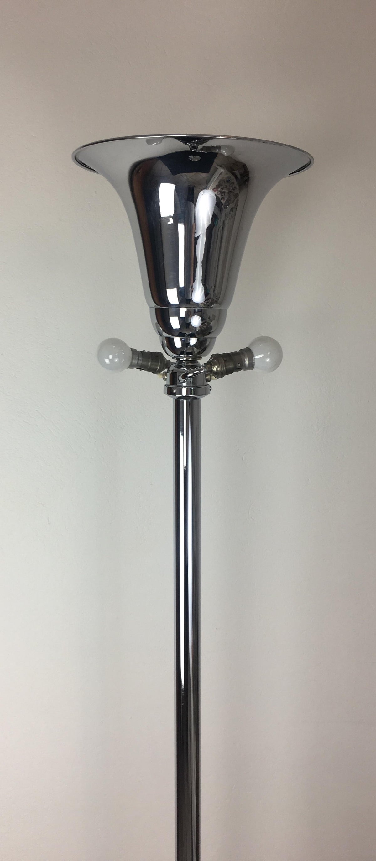 French Art Deco Polished Chrome Floor Lamp — detail 3