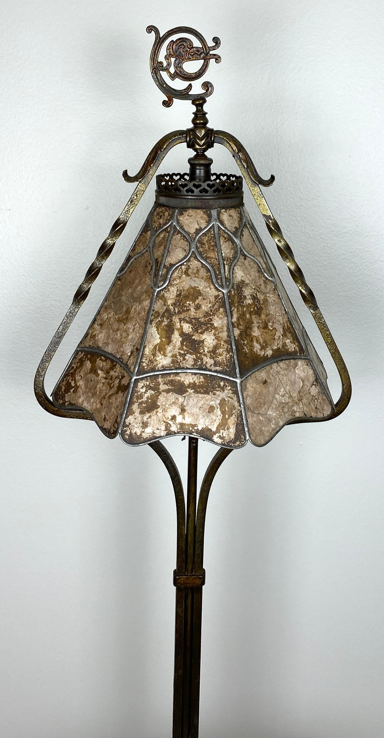 Arts and Crafts Floor Lamp with Original Mica Shade and Table Top, Crest & Co. — detail 15