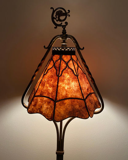 Arts and Crafts Floor Lamp with Original Mica Shade and Table Top, Crest & Co. — detail 3