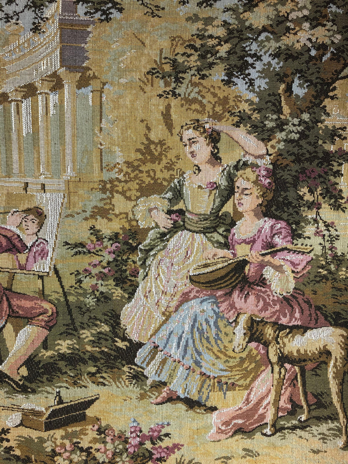 Large French Aubusson Jacquard Tapestry depicting a Pastoral and Romantic Scene — detail 3