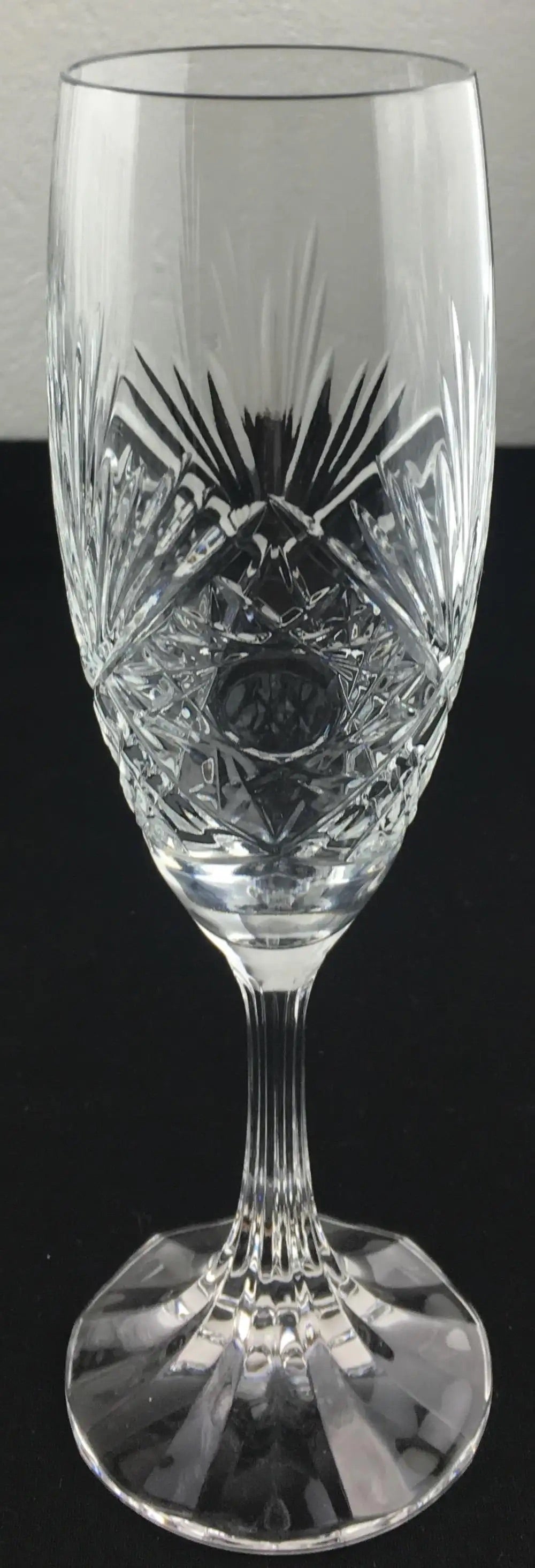 Baccarat Crystal Champagne Flutes, Set of 8 — detail 2