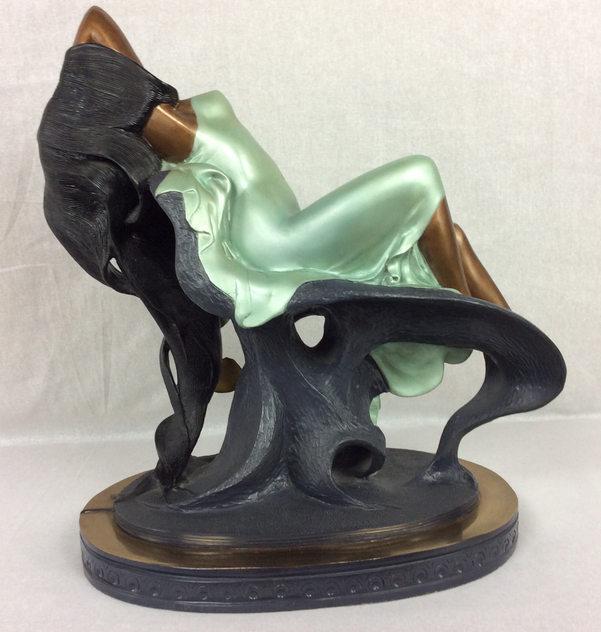 Angelo Basso Bronze Figurative Sculpture "Vanity" — detail 4