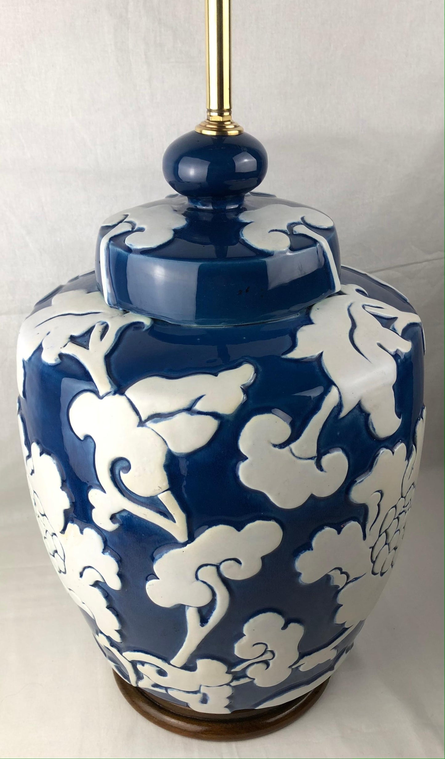 Large Blue and White French Porcelain Table Lamp with High Relief Motifs — detail 2