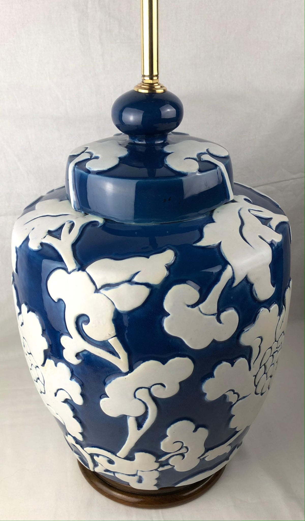 Large Blue and White French Porcelain Table Lamp with High Relief Motifs — detail 2