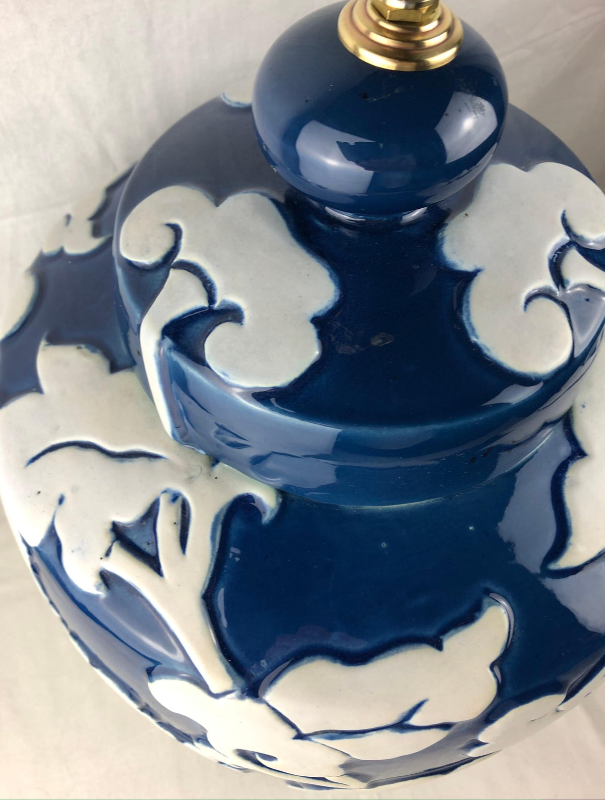 Large Blue and White French Porcelain Table Lamp with High Relief Motifs — detail 9