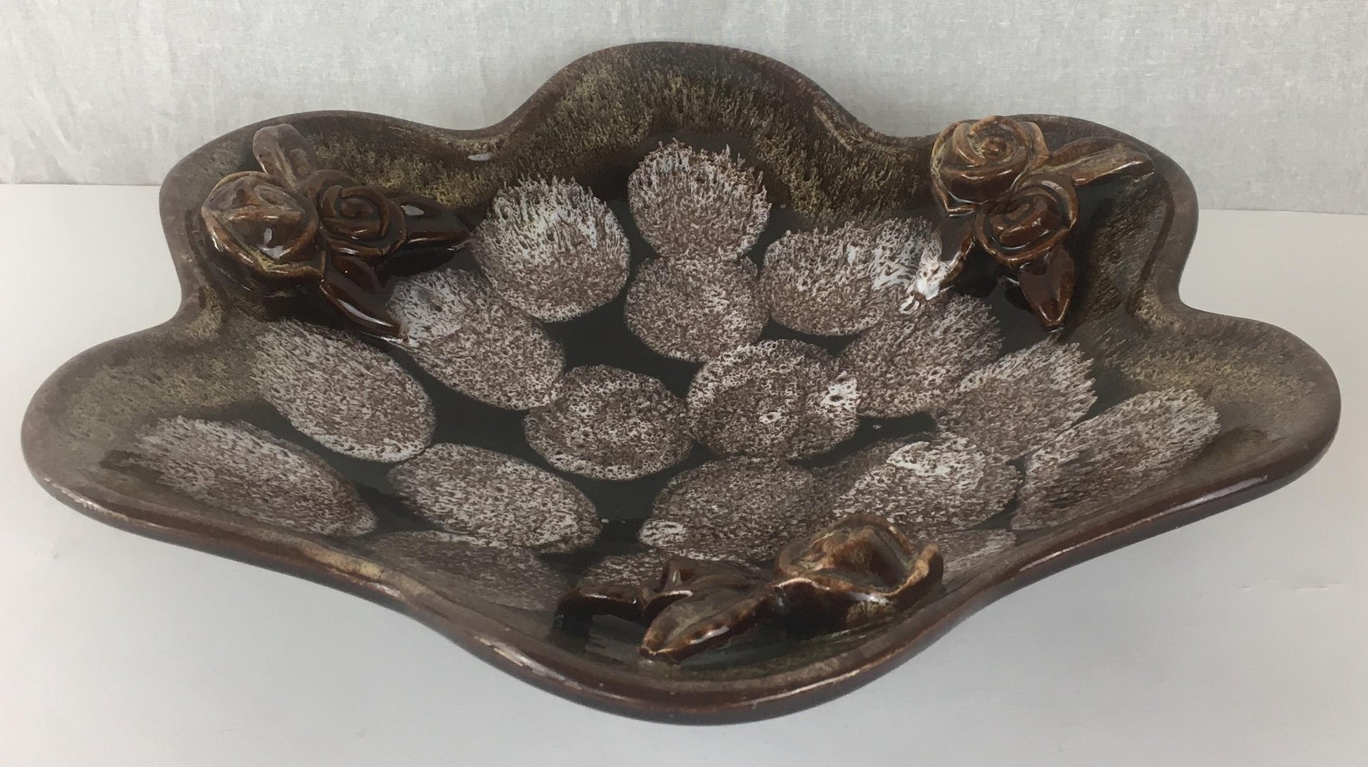 French Midcentury Ceramic Bowl, Earth Tones — detail 7