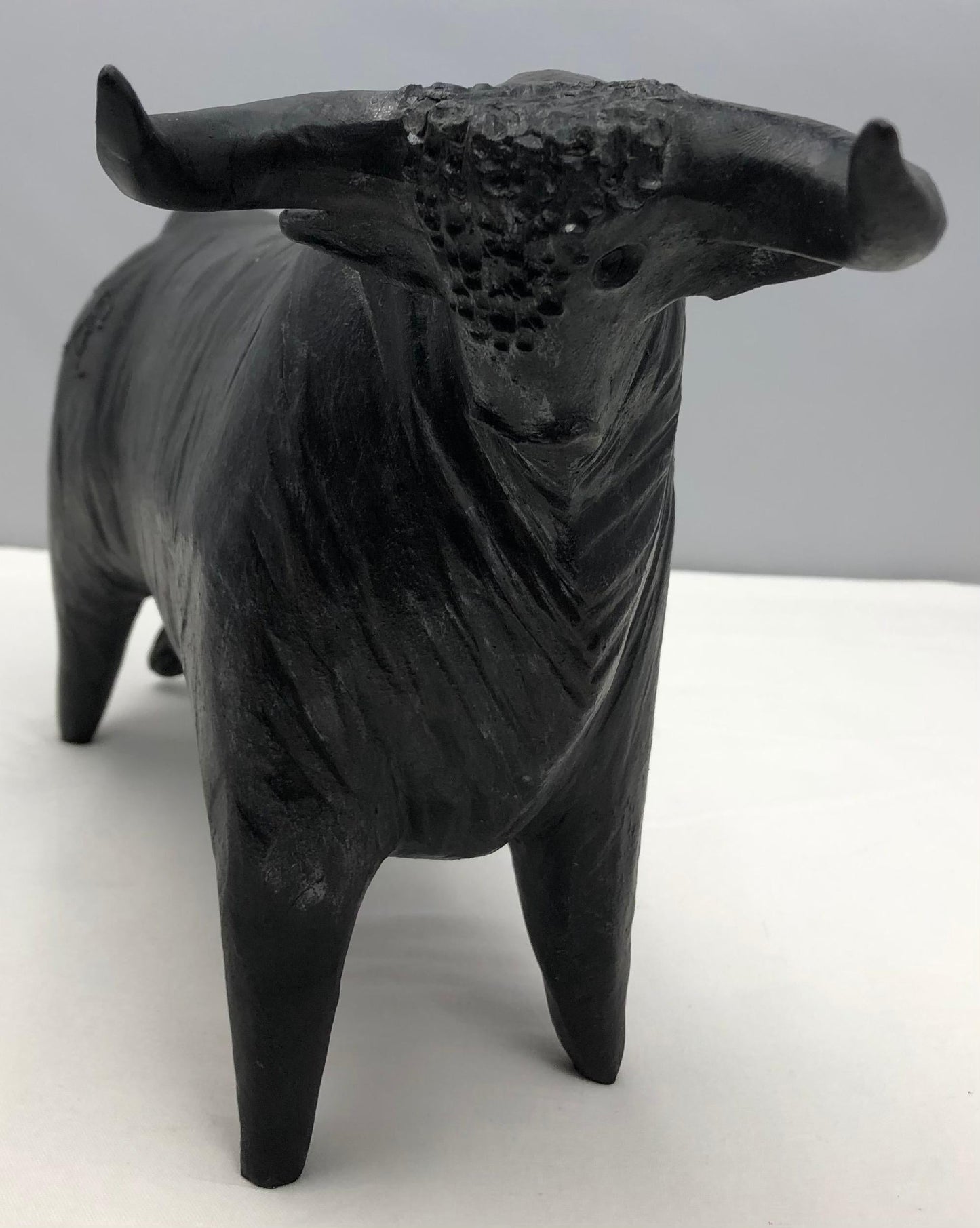 French Mid-Century Carved Earthenware Bull Sculpture Signed Tali, 1970s — detail 3