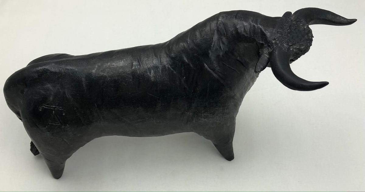 French Mid-Century Carved Earthenware Bull Sculpture Signed Tali, 1970s — detail 9