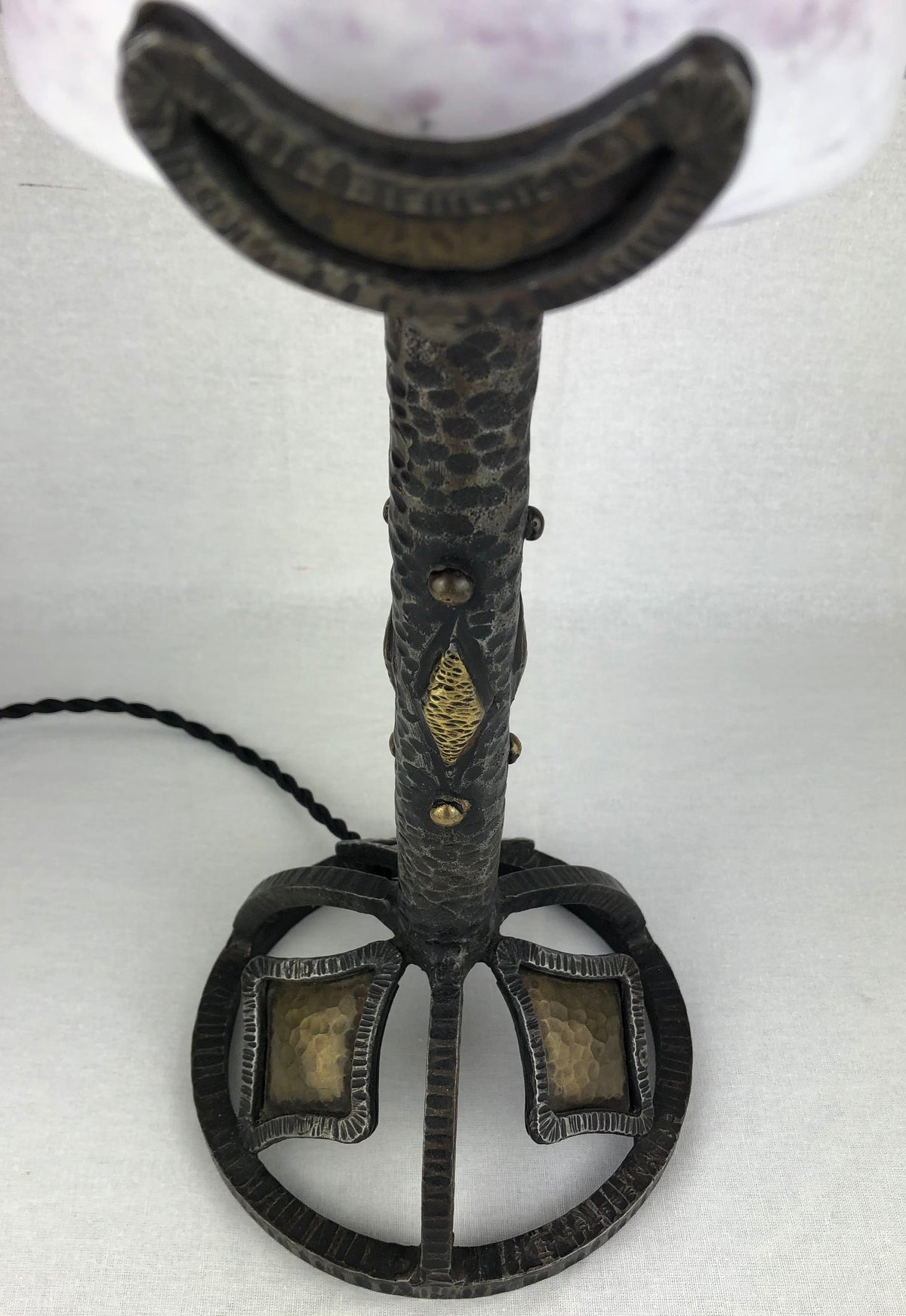 Leon Chapelle French Art Deco Table Lamp, Manner Charles Schneider & Voutier — detail 10
