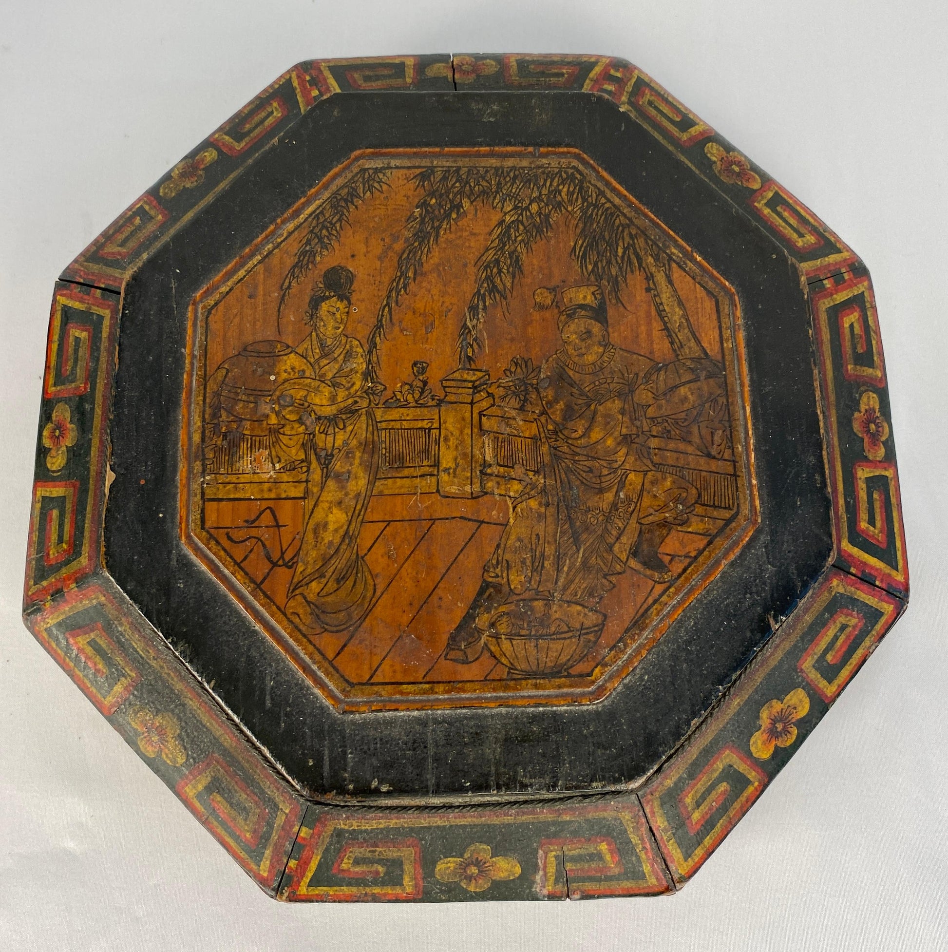 Antique Chinese Lunch Box with Carved Handle — detail 2