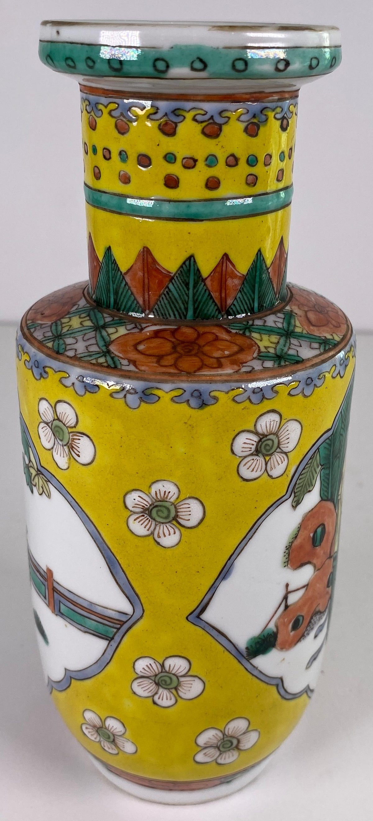 Chinese Famille Jaune Porcelain Vase with Figural Panels, Qianlong Mark, 20th C. — detail 9