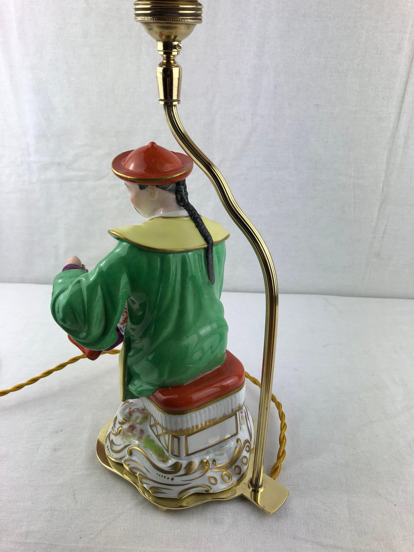 Hand-Painted French Porcelain Chinoiserie Table Lamp Attributed to J. Poncet — detail 7